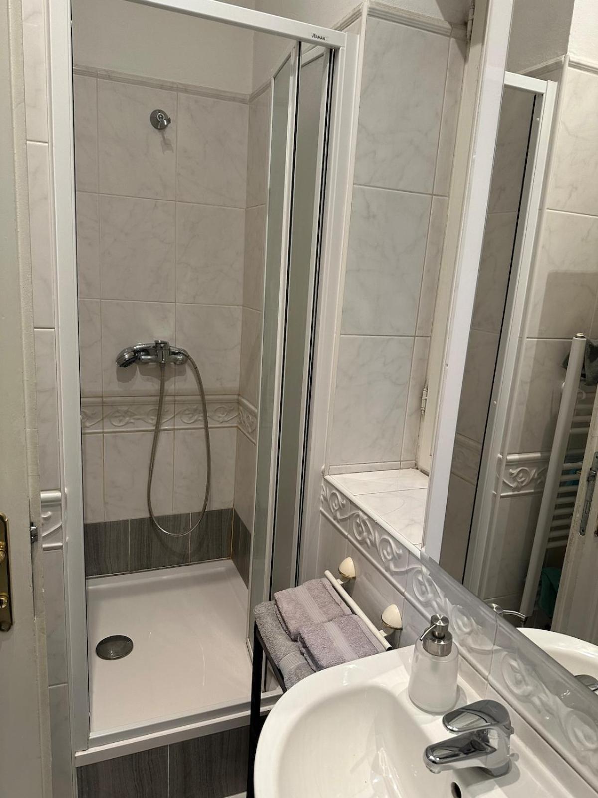 Stylovy Byt V Srdci Prahy Prague Ngoại thất bức ảnh